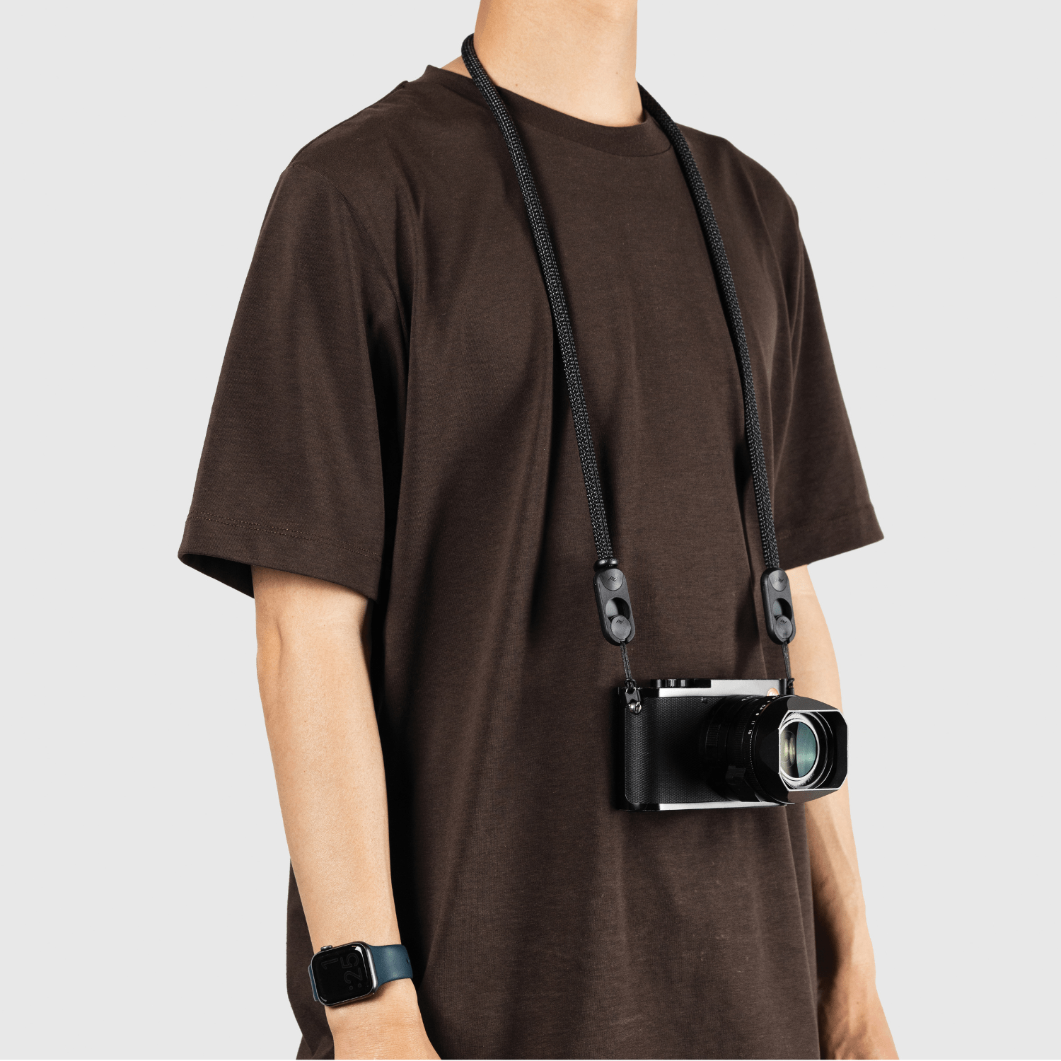 Form Rope Camera Strap Short black-min
